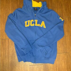 Colosseum Women's Blue and Yellow Jacket